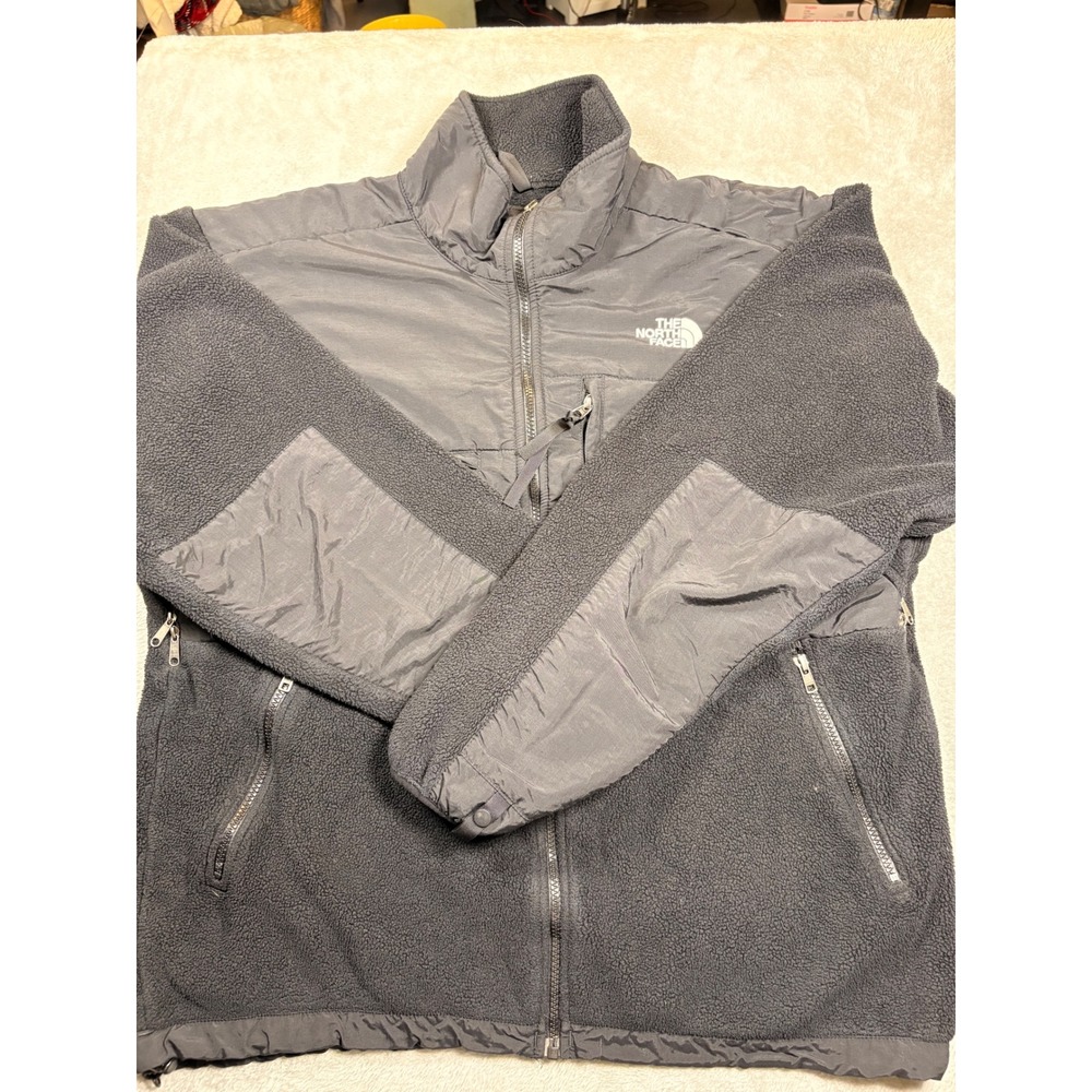 The North Face Men's Large Black Denali Fleece Jacket Full Zip